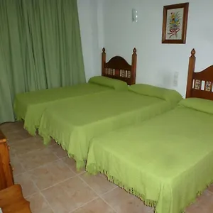 Cortes Guest house